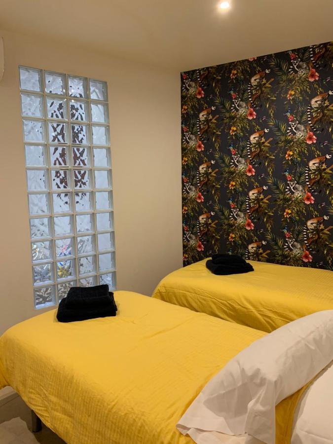Hostal Casa Michaels 埃布罗河畔莫拉 外观 照片