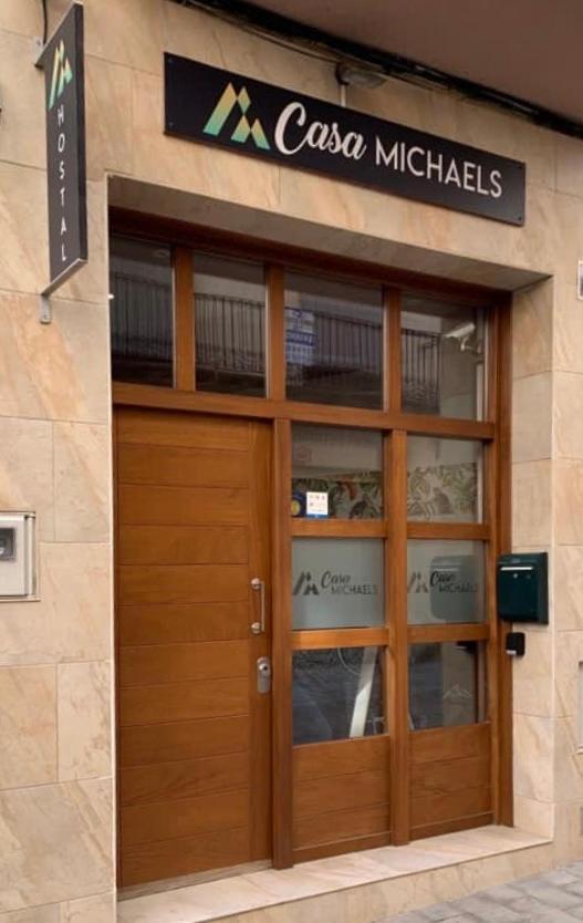 Hostal Casa Michaels 埃布罗河畔莫拉 外观 照片