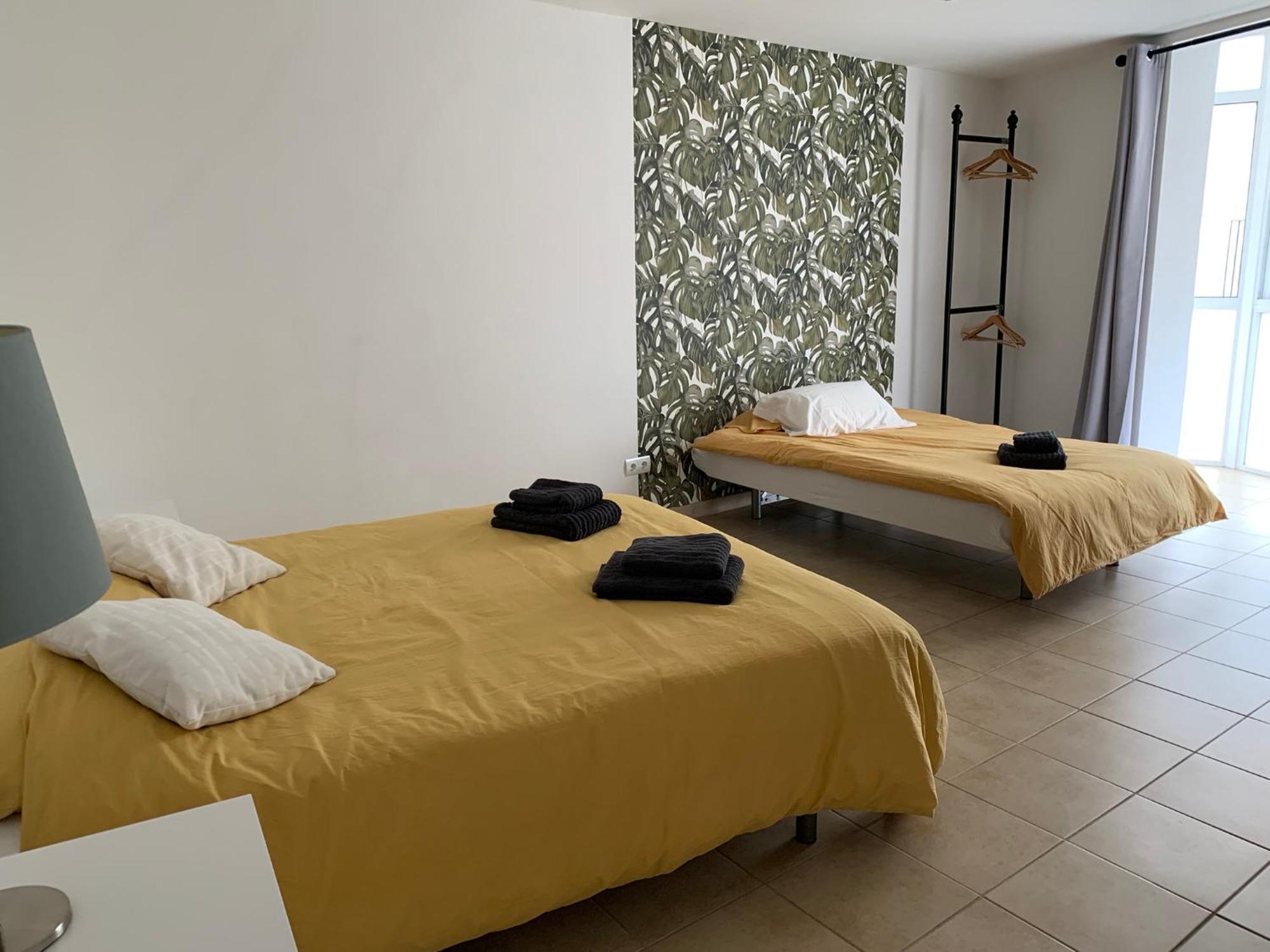 Hostal Casa Michaels 埃布罗河畔莫拉 外观 照片