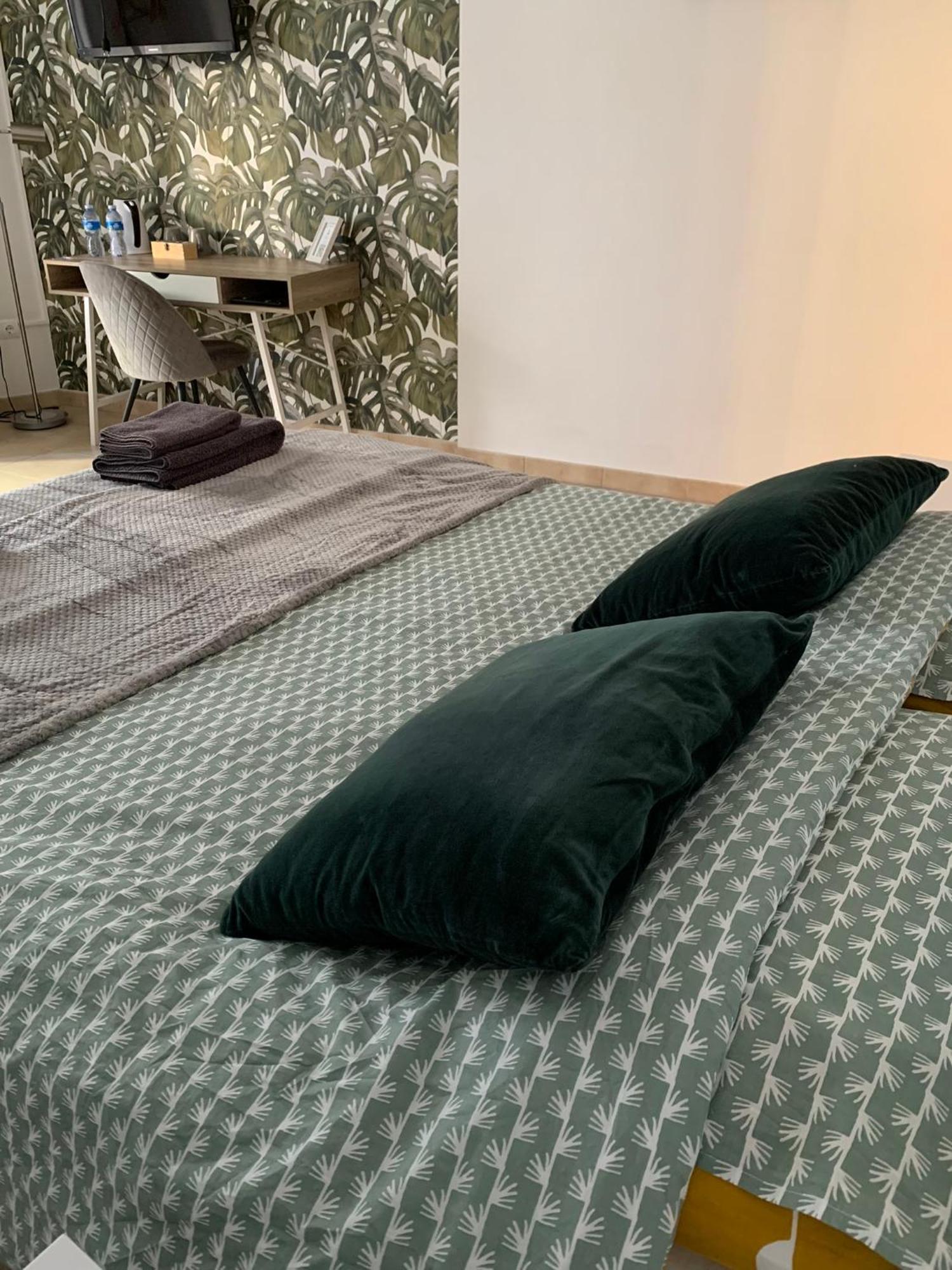Hostal Casa Michaels 埃布罗河畔莫拉 外观 照片