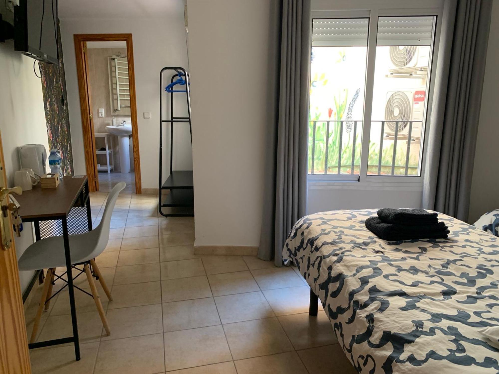 Hostal Casa Michaels 埃布罗河畔莫拉 外观 照片